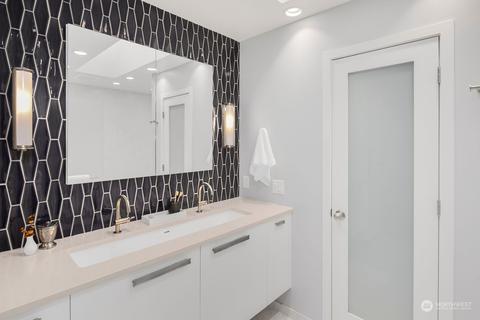 1505 17th Ave E, Seattle, WA 98112 photo 13