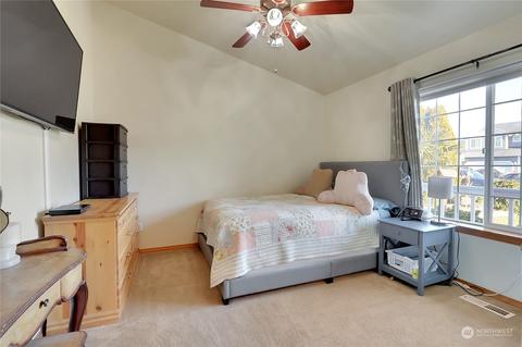 1405 NE Riddell Ave, Orting, WA 98360 photo 20