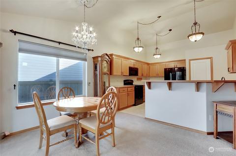 1405 NE Riddell Ave, Orting, WA 98360 photo 10