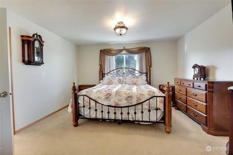 1405 NE Riddell Ave, Orting, WA 98360 photo 15