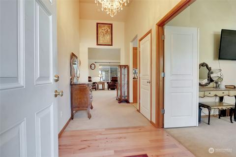 1405 NE Riddell Ave, Orting, WA 98360 photo 5