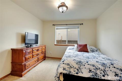1405 NE Riddell Ave, Orting, WA 98360 photo 21