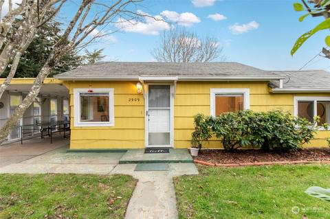 2909 Eagle Ave, Bremerton, WA 98310 photo 2