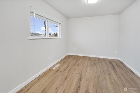 1332 Mcdougall Ave, Everett, WA 98201 photo 11