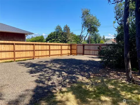 328 Dorado Ave SW, Ocean Shores, WA 98569