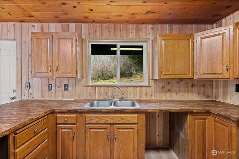 153 Lund Rd, Cosmopolis, WA 98537 photo 8