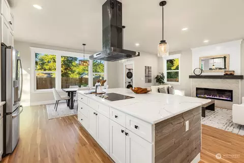 Kitchen - 2402 124th St SE, Everett, WA 98208 photo 5 of 6