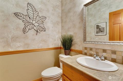 14922 148th Avenue Ct E, Orting, WA 98360 photo 31