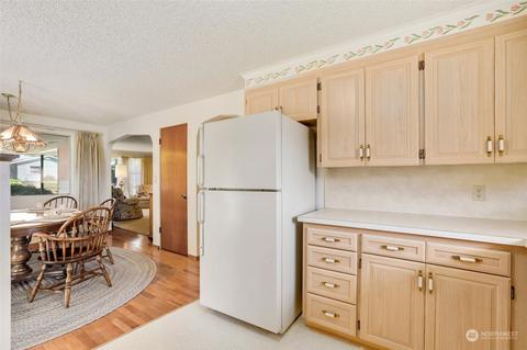 9006 Baring Way, Everett, WA 98208 photo 12