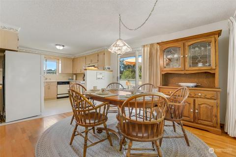 9006 Baring Way, Everett, WA 98208 photo 11