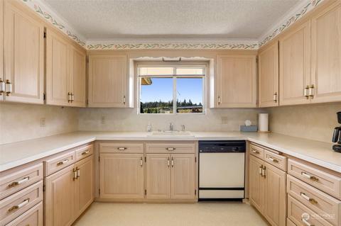 9006 Baring Way, Everett, WA 98208 photo 13