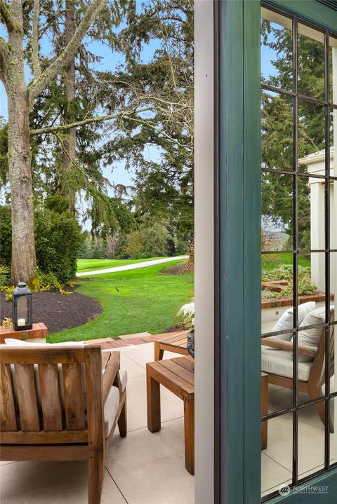 2045 Parkside Dr E, Seattle, WA 98112 photo 20
