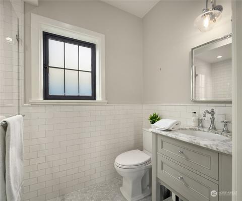 2045 Parkside Dr E, Seattle, WA 98112 photo 24