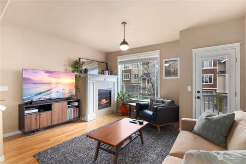 3040 Belmonte Ln, Everett, WA 98201 photo 8