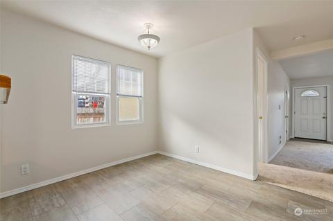 1627 Rockefeller Ave, Everett, WA 98201 photo 10