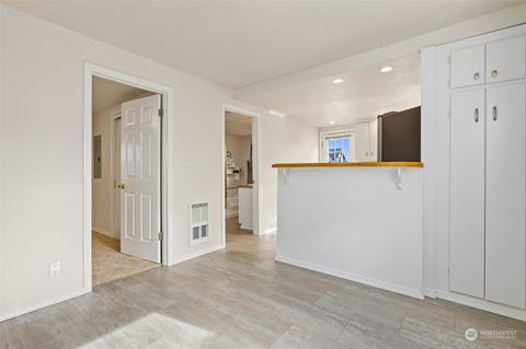 1627 Rockefeller Ave, Everett, WA 98201 photo 13