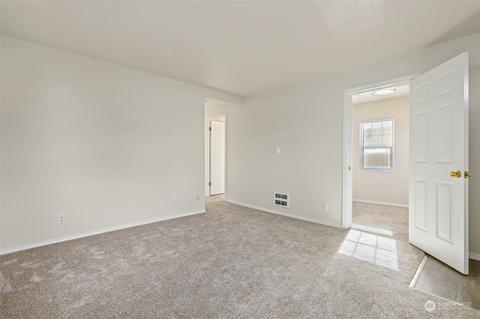 1627 Rockefeller Ave, Everett, WA 98201 photo 8