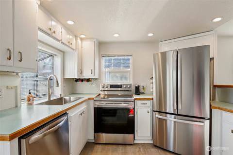 1627 Rockefeller Ave, Everett, WA 98201 photo 15