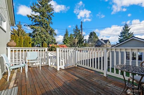 1627 Rockefeller Ave, Everett, WA 98201 photo 23