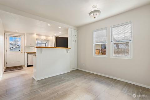 1627 Rockefeller Ave, Everett, WA 98201 photo 12