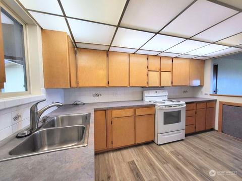 1301 S 3rd Ave #7A, Sequim, WA 98382 photo 16