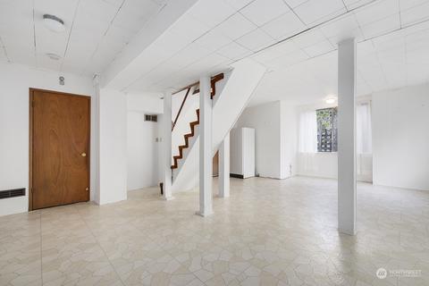 3008 E Spring St, Seattle, WA 98122 photo 26