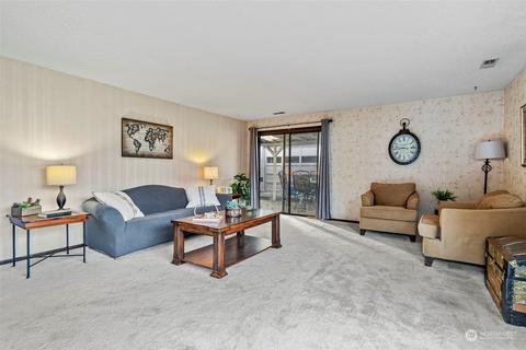 2221 Cedar Pl, Longview, WA 98632 photo 2