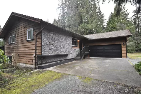 14720 318th St E, Graham, WA 98338