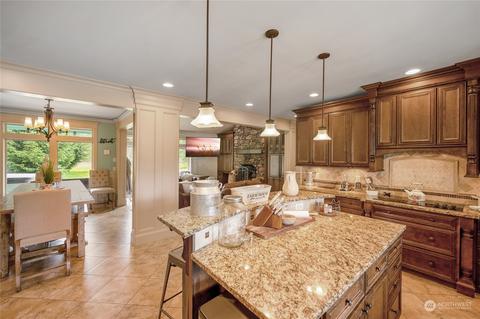 8935 Samuel Ln, Maple Falls, WA 98266 photo 11