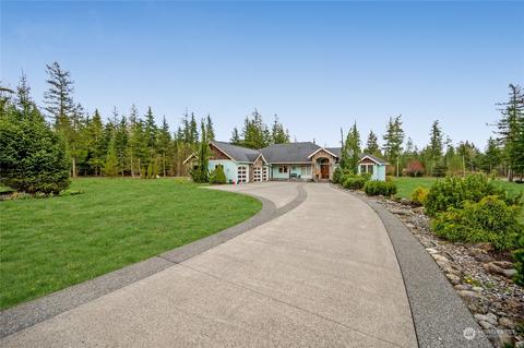 8935 Samuel Ln, Maple Falls, WA 98266 photo 2