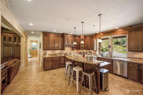 8935 Samuel Ln, Maple Falls, WA 98266 photo 9