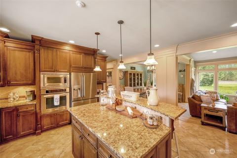 8935 Samuel Ln, Maple Falls, WA 98266 photo 10