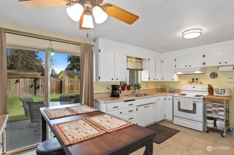 19521 10th Ave E, Spanaway, WA 98387 photo 4