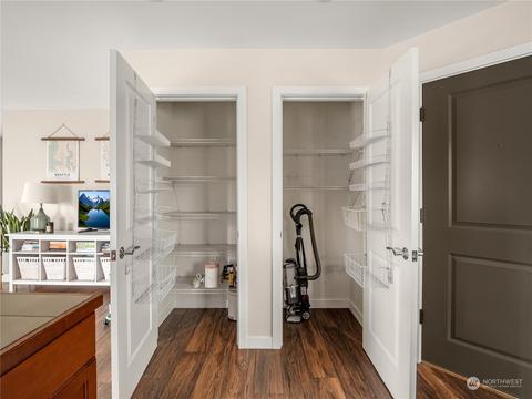 321 E Thomas St #403, Seattle, WA 98102 photo 11