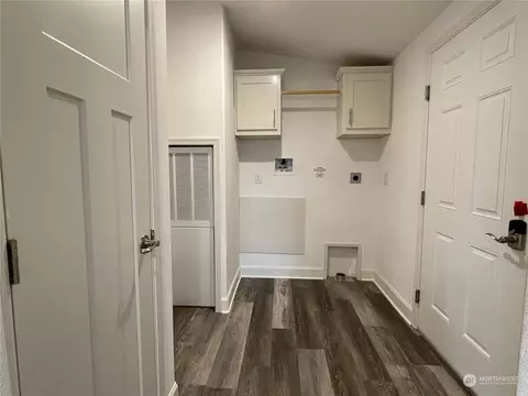 911 N Iris Ave, Sequim, WA 98382 photo 9
