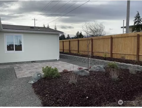 911 N Iris Ave, Sequim, WA 98382 photo 10