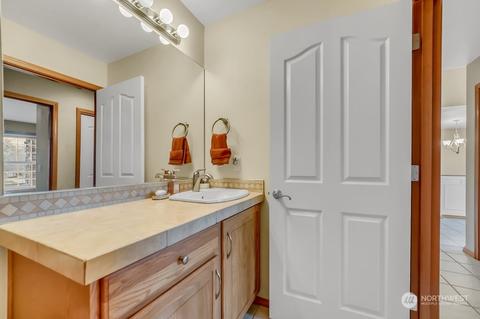 6217 Bock Ave, Sumner, WA 98390 photo 28