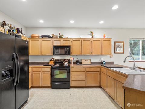 804 289th St E, Roy, WA 98580 photo 14