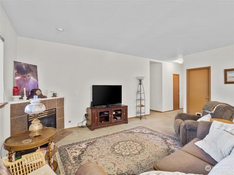 804 289th St E, Roy, WA 98580 photo 10