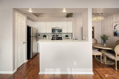 408 228th St SW #C202, Bothell, WA 98021 photo 6