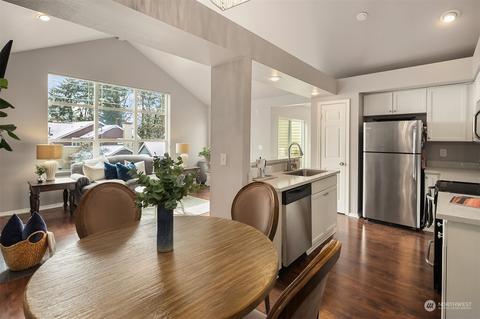 408 228th St SW #C202, Bothell, WA 98021 photo 15