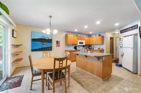 19101 206th St E, Orting, WA 98360 photo 8