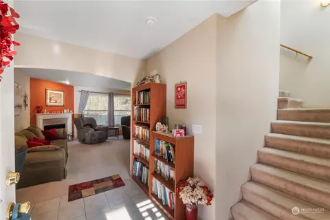 19101 206th St E, Orting, WA 98360 photo 3