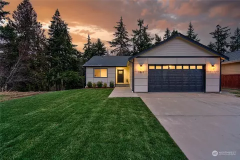 1861 Watkins Rd, Freeland, WA 98249