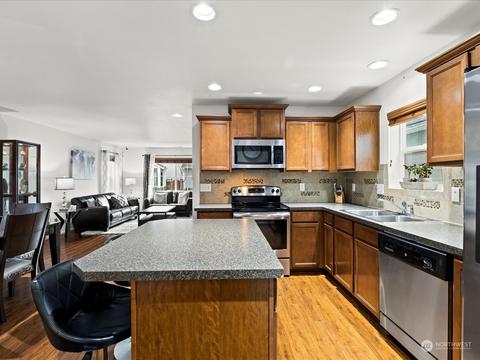 1635 180th Street Ct E, Spanaway, WA 98387 photo 10