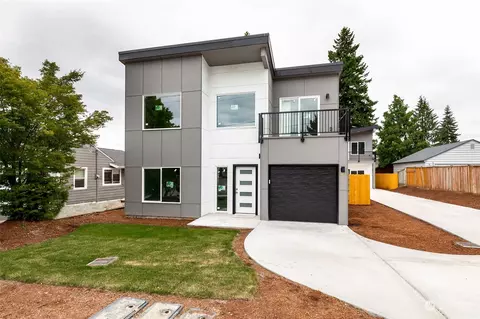 1417 SW 148th St #1, Burien, WA 98166