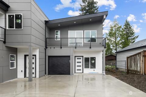 1417 SW 148th St #3, Burien, WA 98166