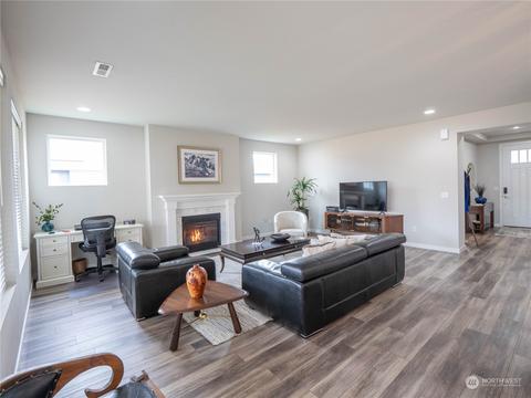 1346 Boyle St, Enumclaw, WA 98022 photo 8