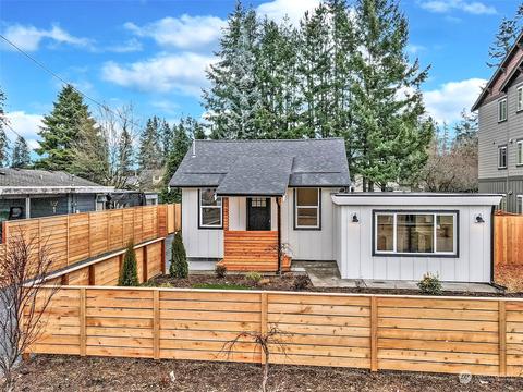 1298 Beach Ave, Marysville, WA 98270
