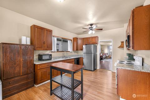 910 E 34th St, Tacoma, WA 98404 photo 18
